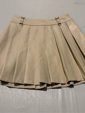 Forever 21 faux leather mini-skirt